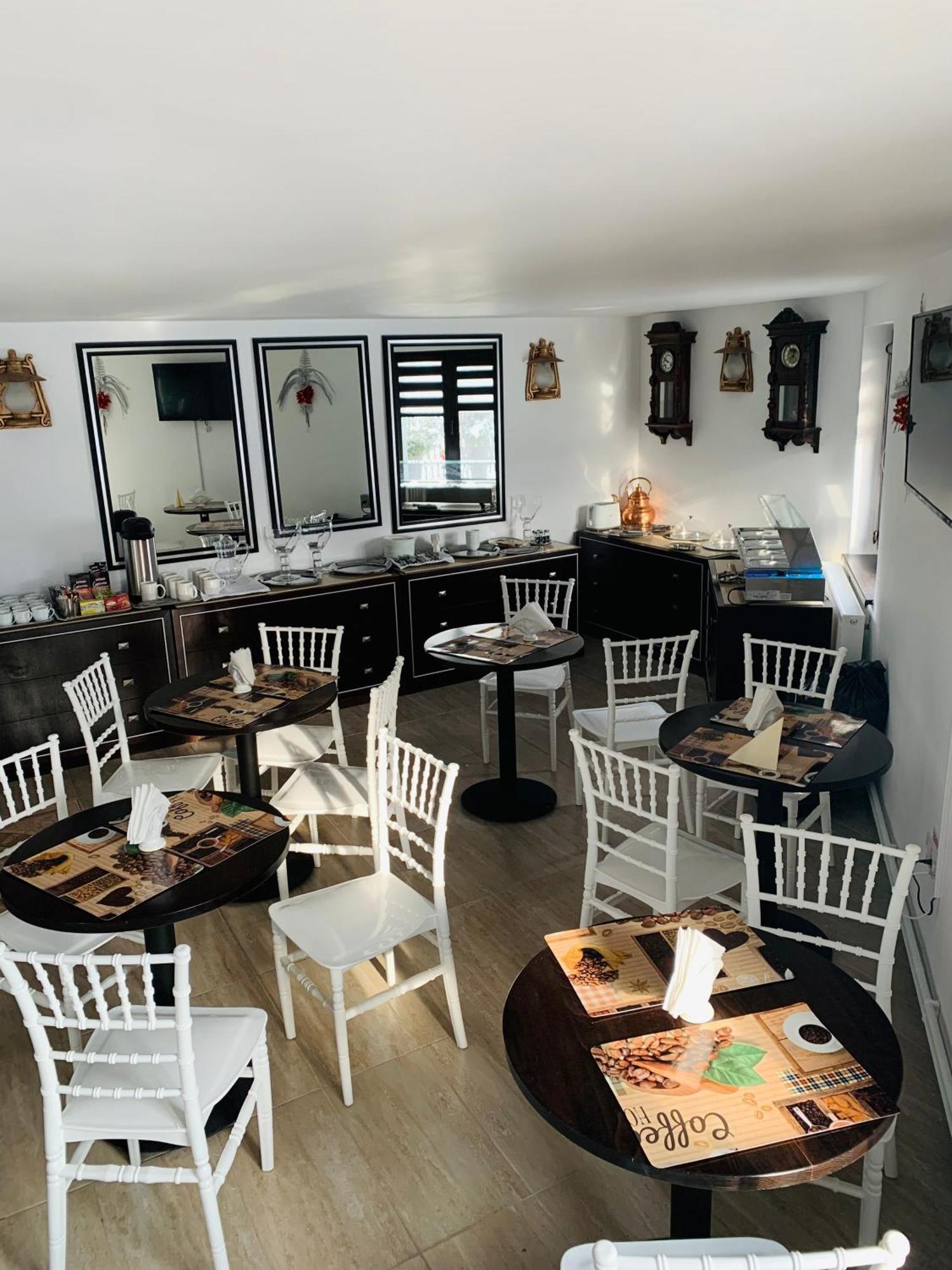مبيت وإفطار Topliţa Casa Lazar المظهر الخارجي الصورة